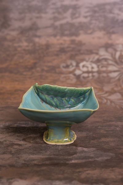 Leaf Two-Part Section Dip Bowl w/ Pedestal