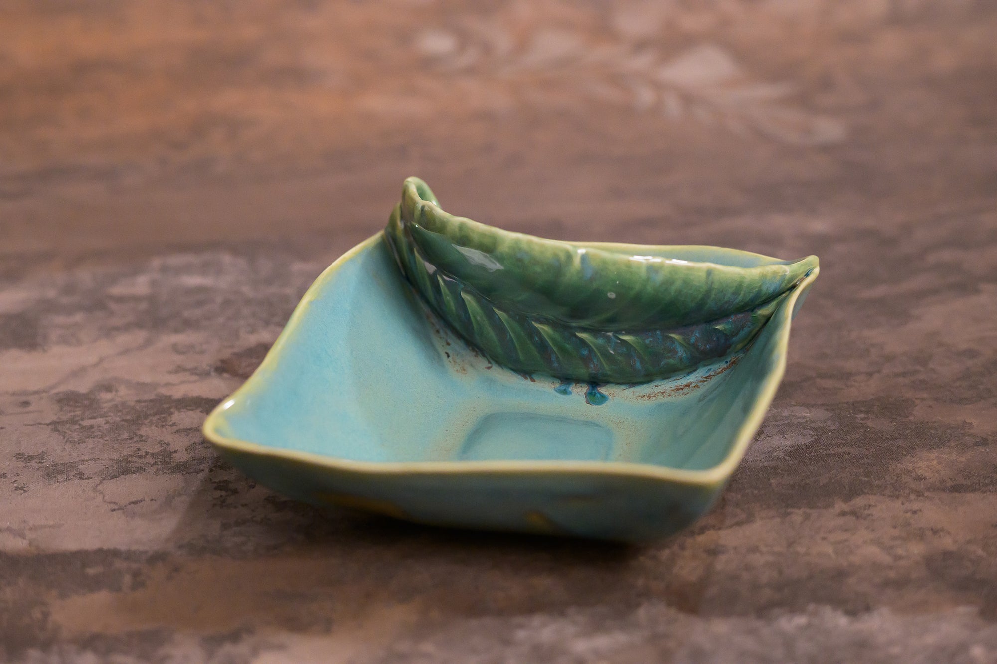 Leaf 2-part Dip Bowl