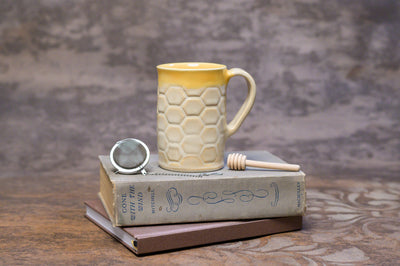 Honeycomb Mug